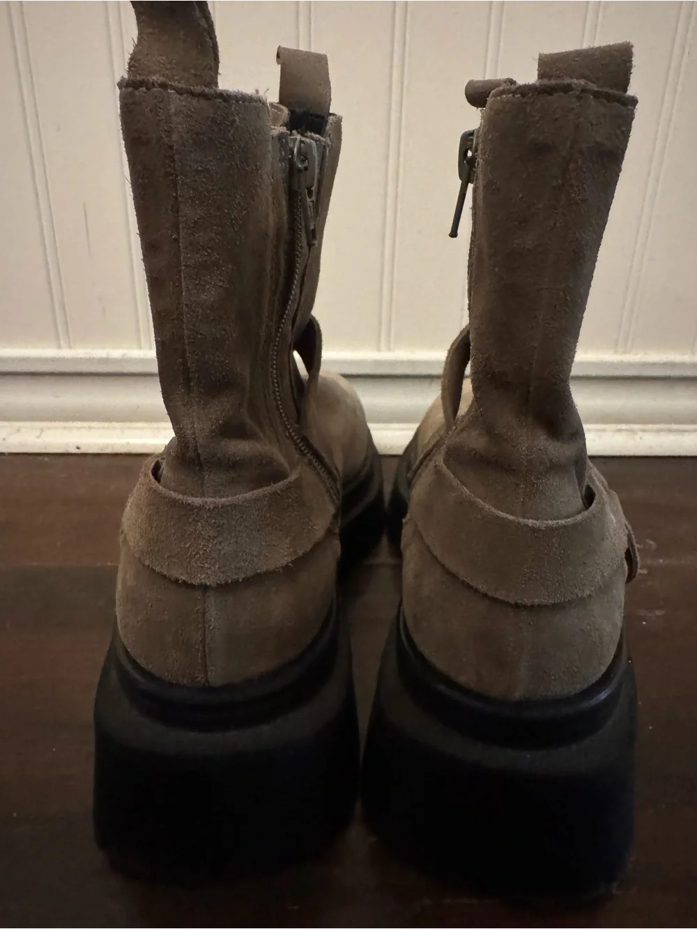 Pilcro Anthropologie Taupe Moto Suede Ankle Boots Chunky Lug Sole Size 37